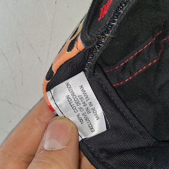 Super Star Mickey Mouse Kids Hat - Picture 7 of 7